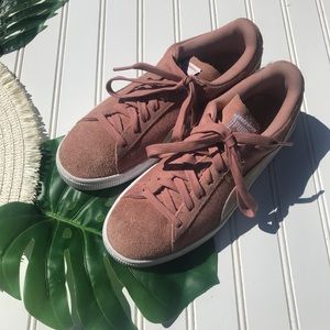 Pink Pumas Low Tops